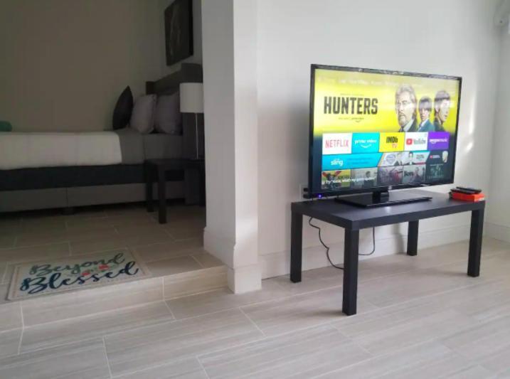 Cozy Private Apts In Hollywood By Hard Rock Casino! المظهر الخارجي الصورة