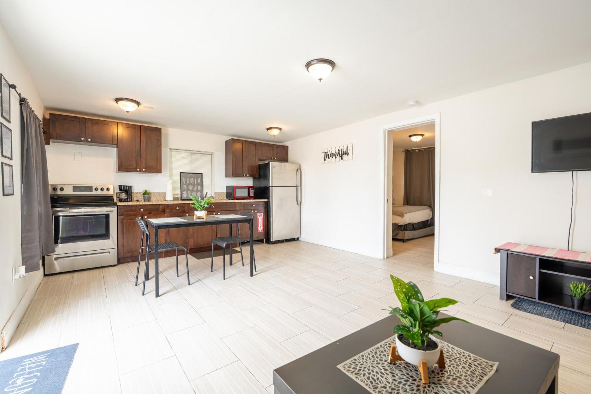 Cozy Private Apts In Hollywood By Hard Rock Casino! المظهر الخارجي الصورة