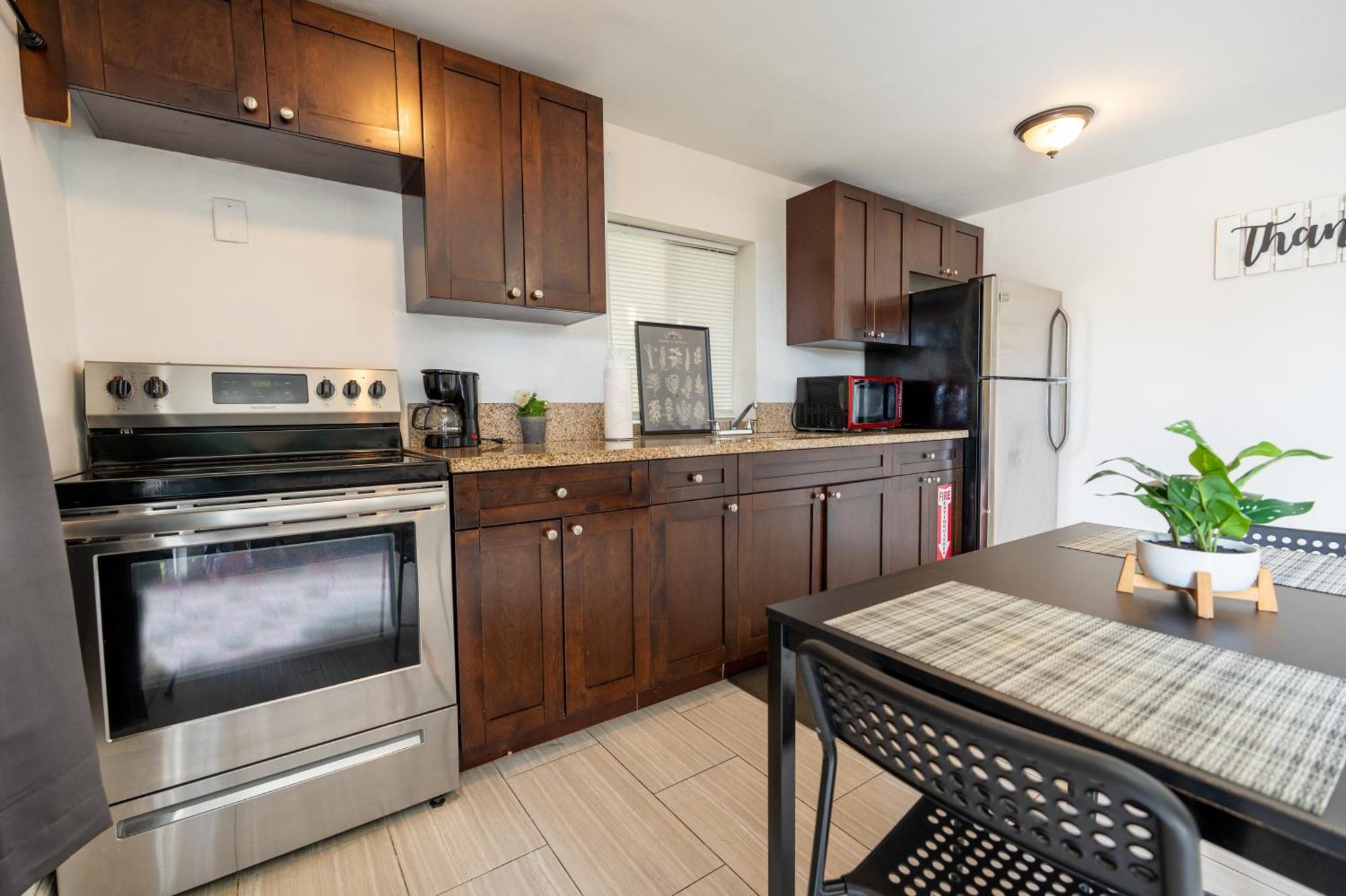 Cozy Private Apts In Hollywood By Hard Rock Casino! المظهر الخارجي الصورة